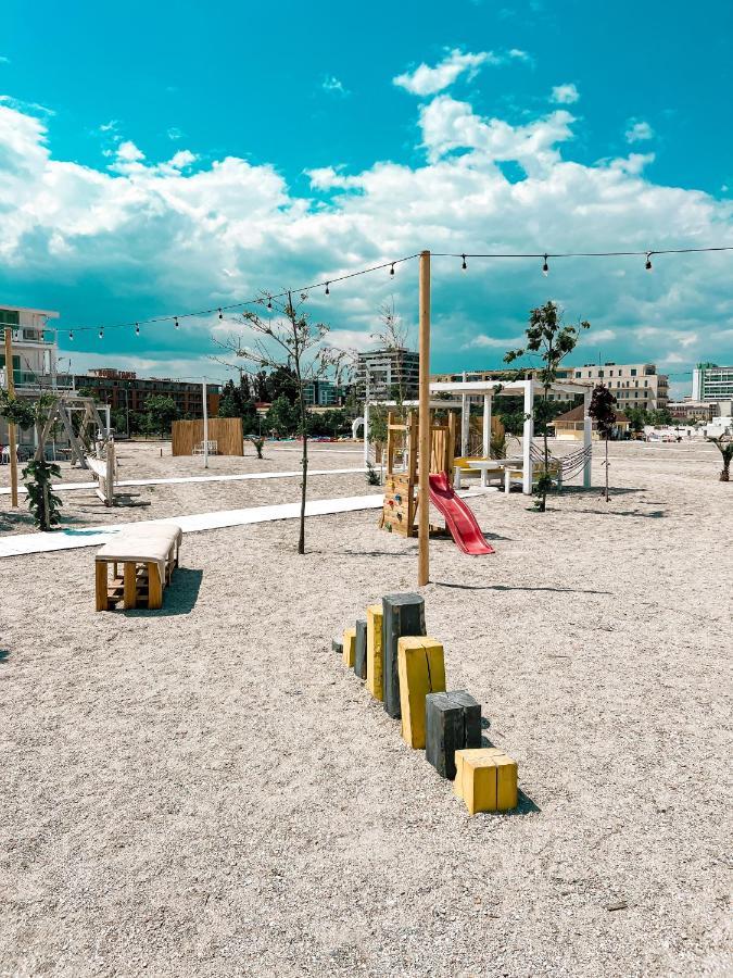 Hotel Victory Mamaia Exterior photo