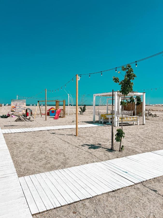 Hotel Victory Mamaia Exterior photo